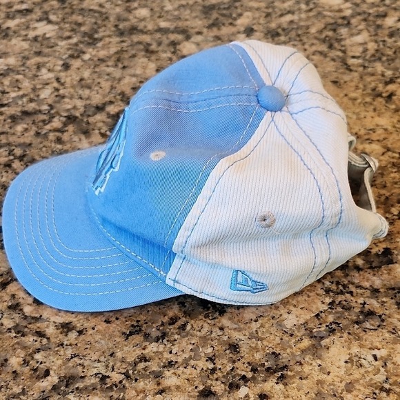 Tar Heels New Era Light Blue and White Kids Hat - Picture 2 of 6